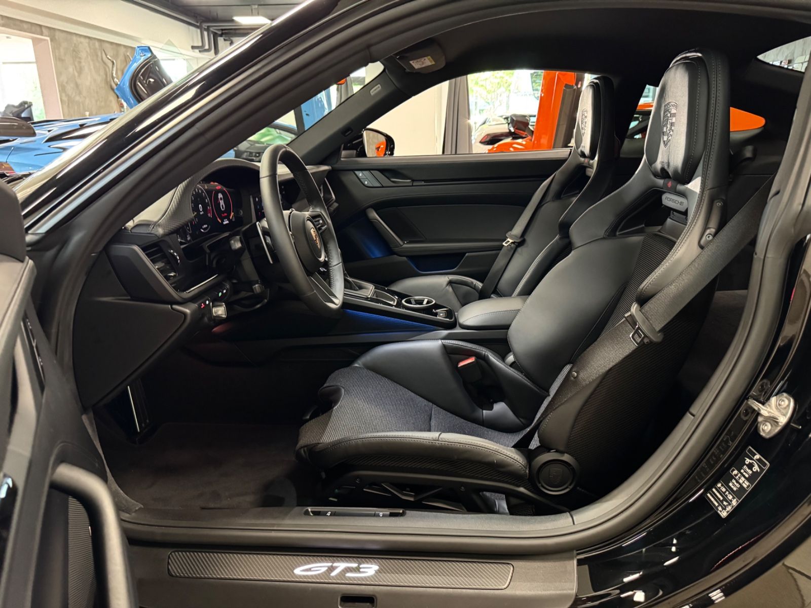 Fahrzeugabbildung Porsche 992 GT3 MK2 FACELIFT TOURING PAKET CARBON 25 NEW