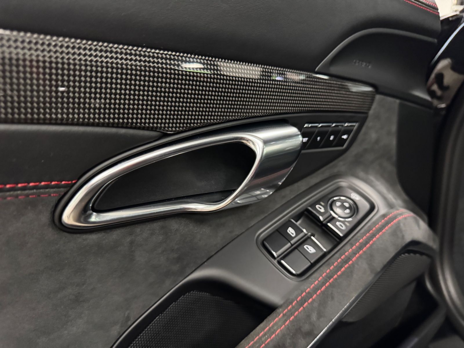 Fahrzeugabbildung Porsche 991 CARRERA GTS FACELIFT SAMMLER NUR 6500KM FULL