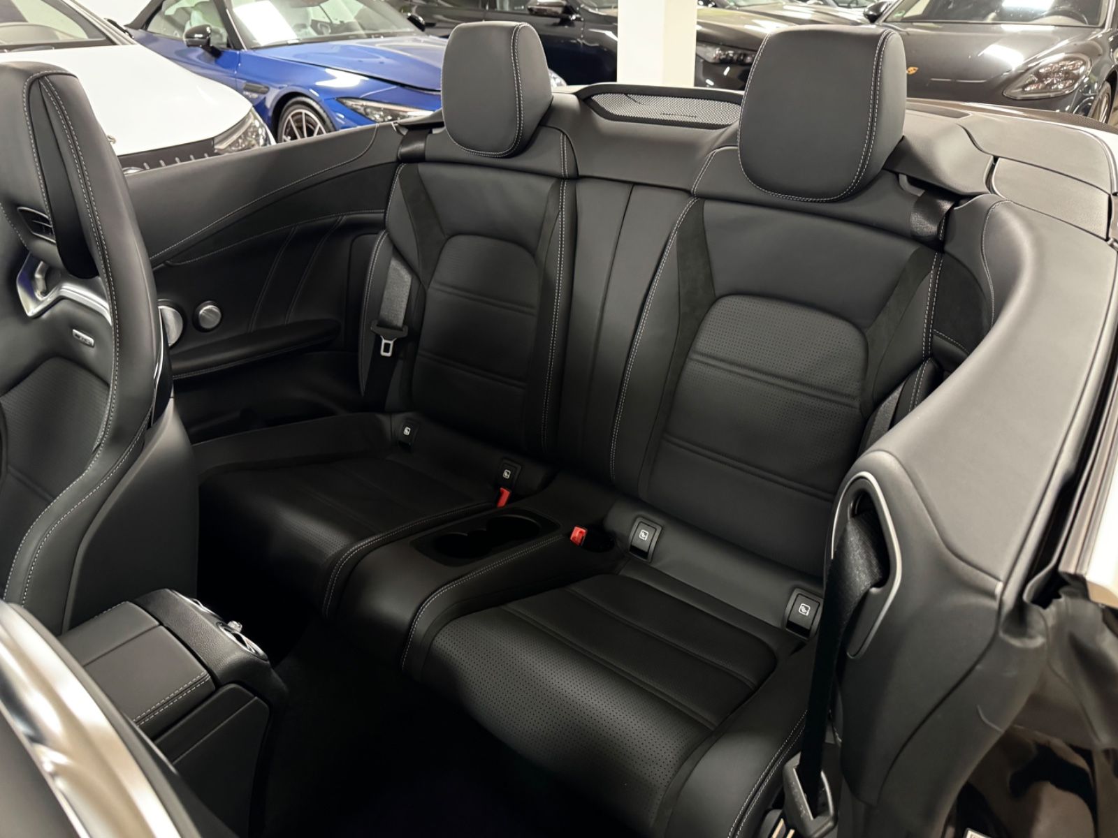 Fahrzeugabbildung Mercedes-Benz C 63 S AMG CABRIO CARBON EXT&INT CERAMIC FULLOPT