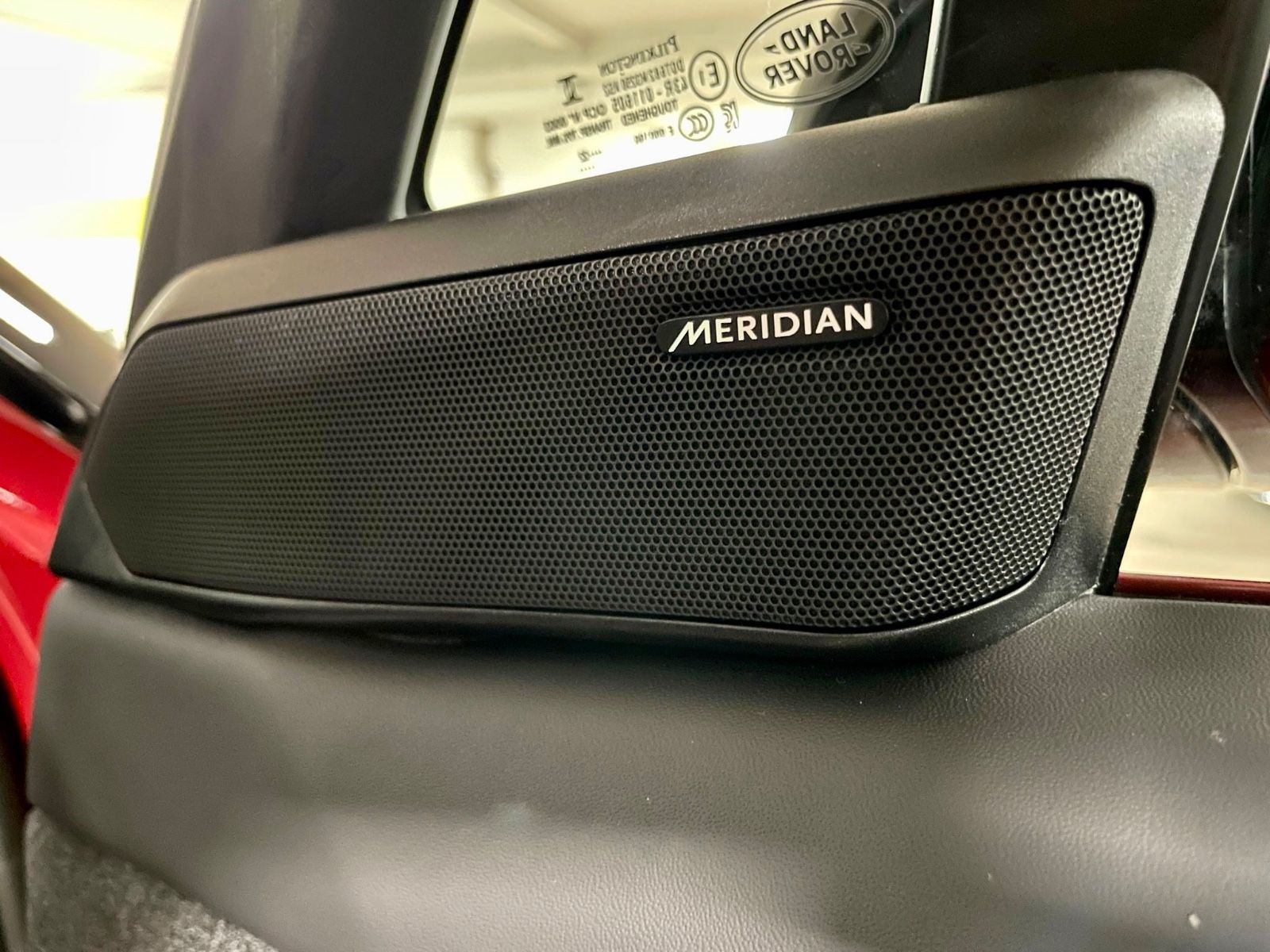 Fahrzeugabbildung Land Rover RR SPORT D300 DYNAMIC SE BLACKPACK PANO PROD22!