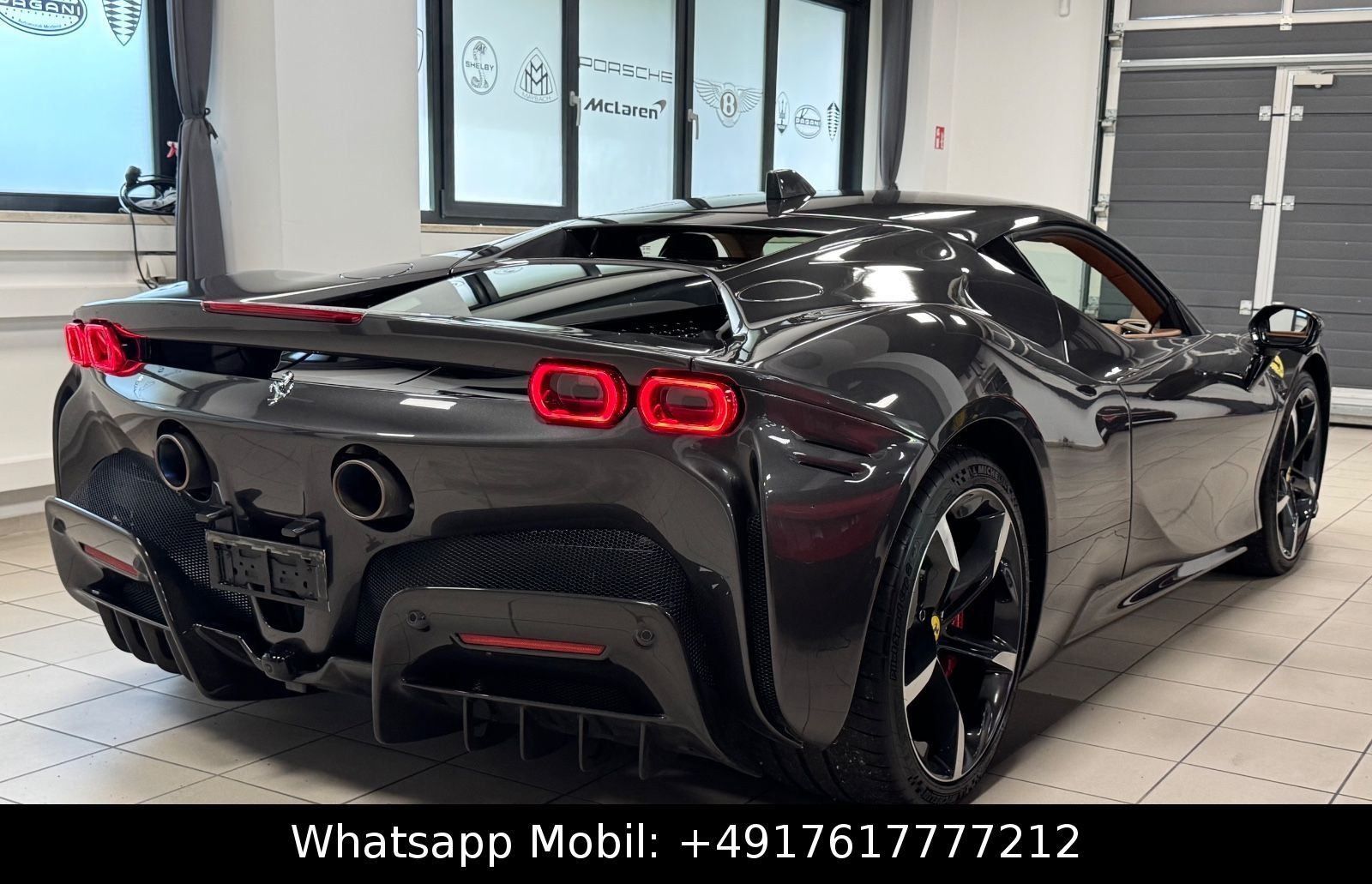 Fahrzeugabbildung Ferrari SF90 STRADALE CARBON EXT&INT JBL LIFT 1HAND FULL