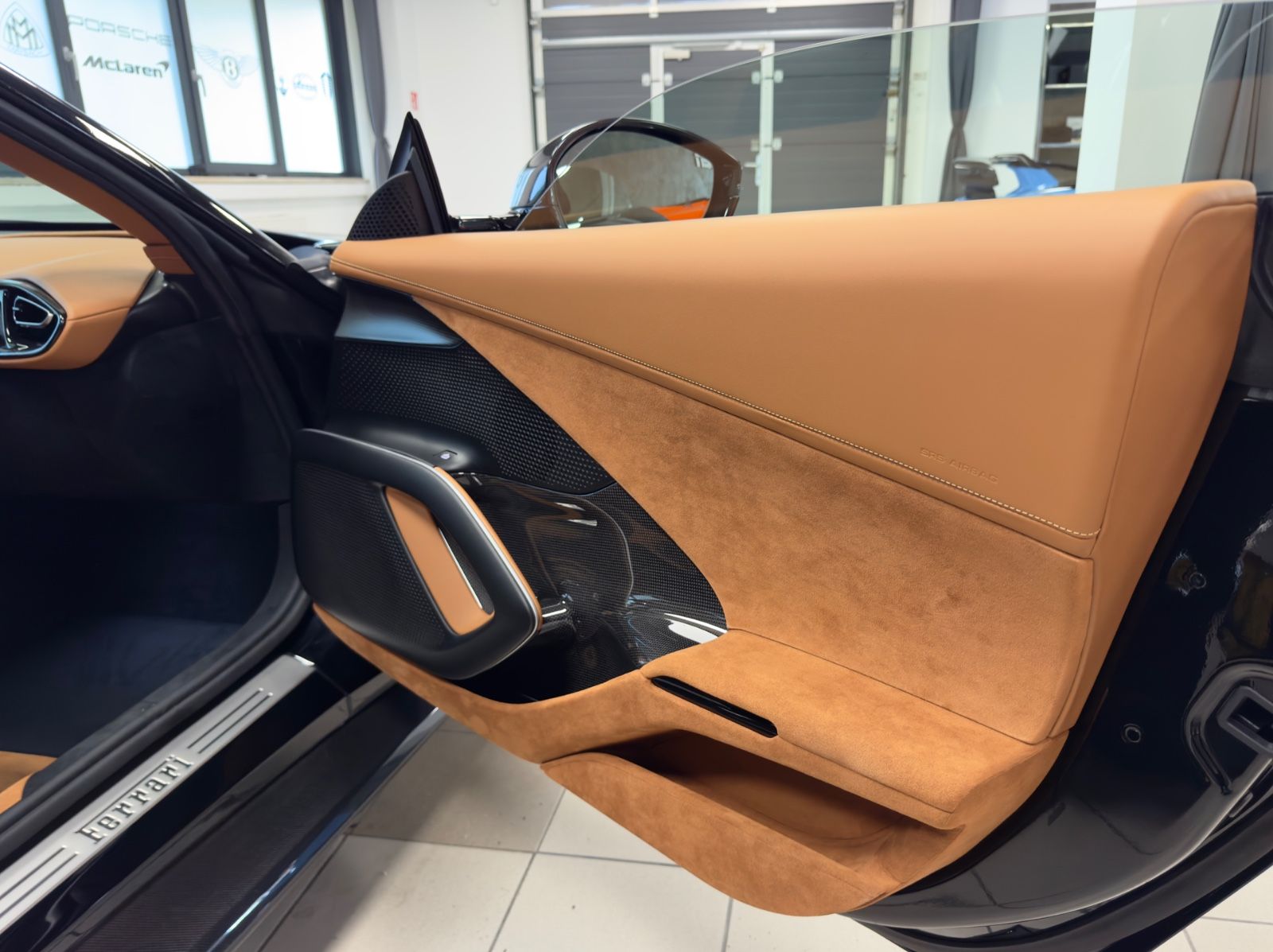 Fahrzeugabbildung Ferrari 12Cilindri COUPE CARBON EXT&INT CUIOI INT FULL