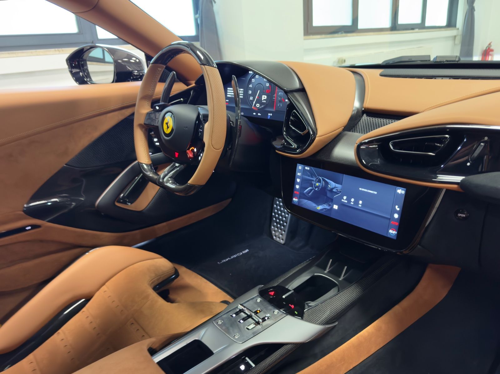 Fahrzeugabbildung Ferrari 12Cilindri COUPE CARBON EXT&INT CUIOI INT FULL