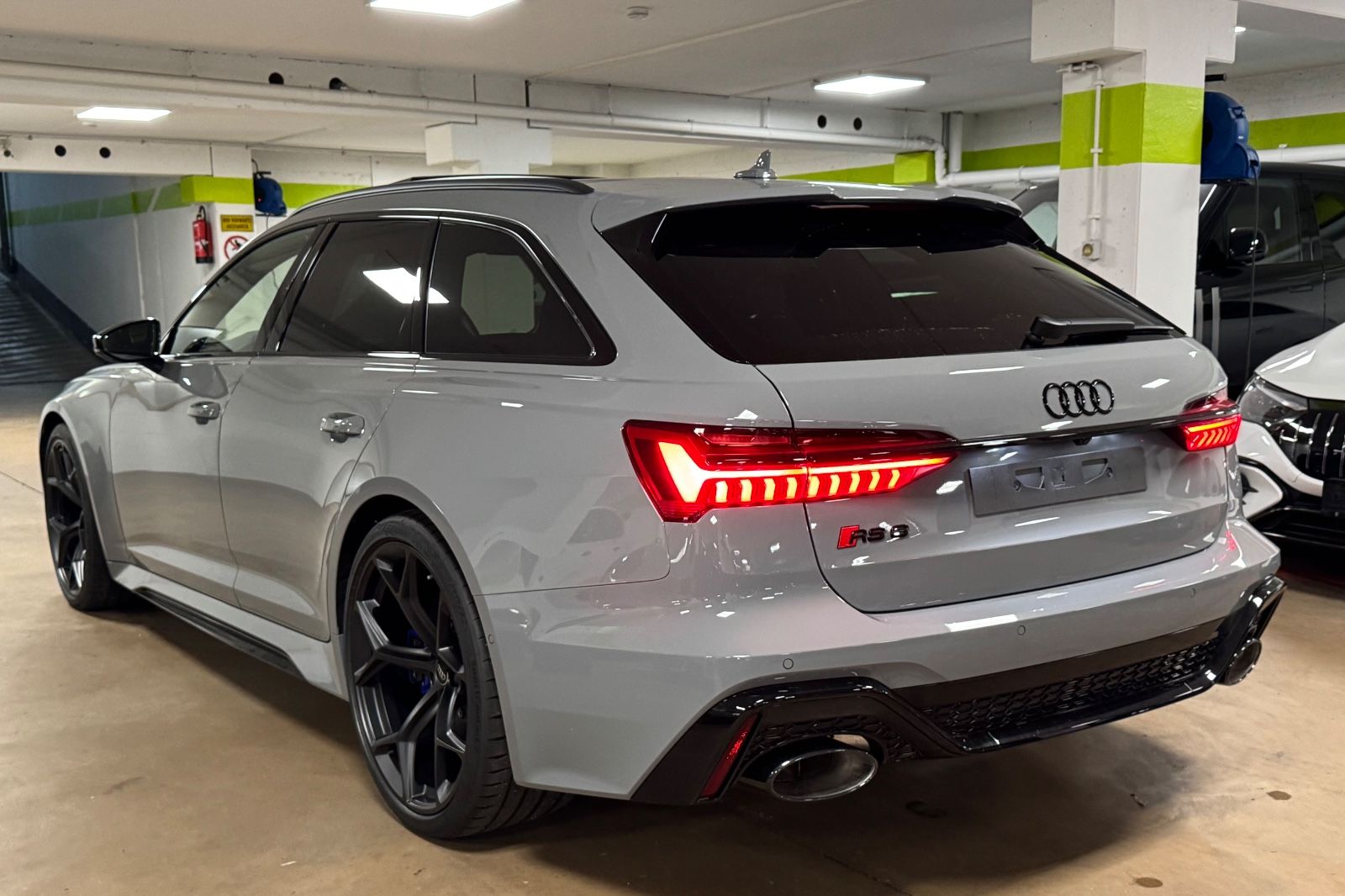 Fahrzeugabbildung Audi RS6 PERFORMANCE SCHALENSITZE CERAMIC B&O 25 FULL