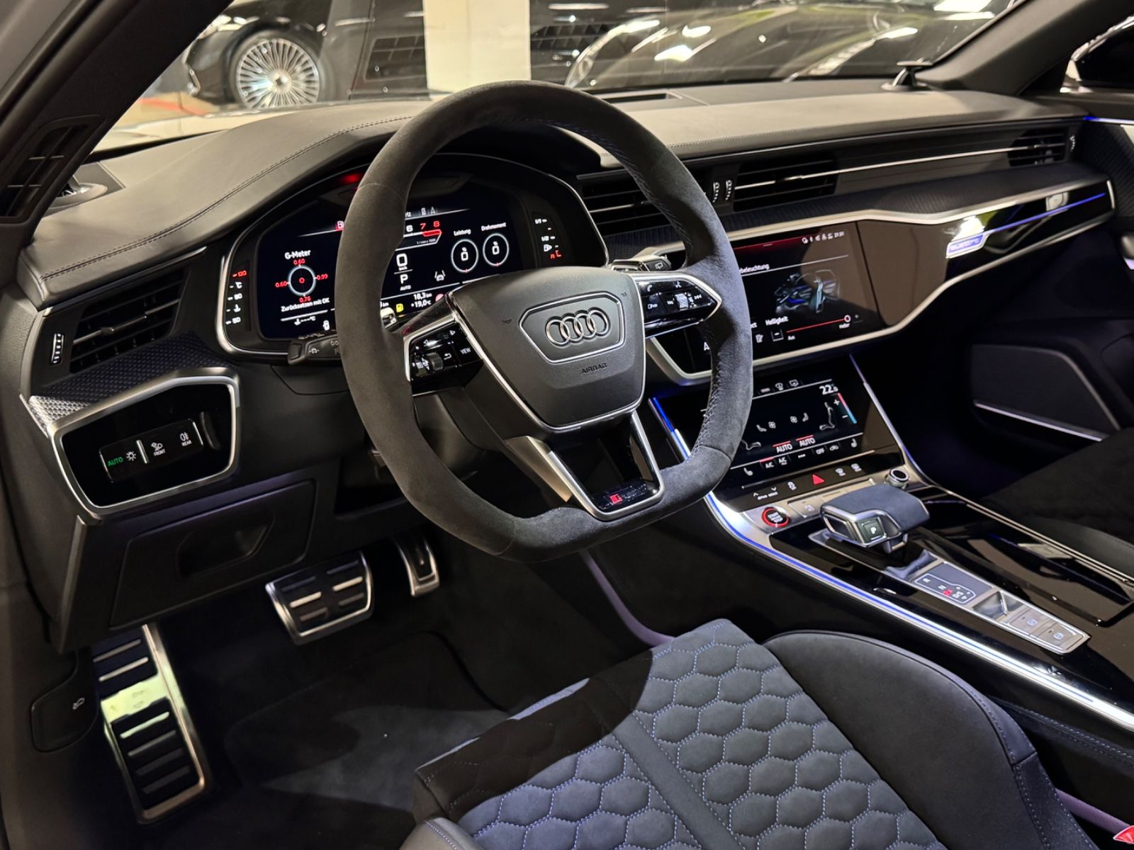 Fahrzeugabbildung Audi RS6 PERFORMANCE SCHALENSITZE CERAMIC B&O 25 FULL