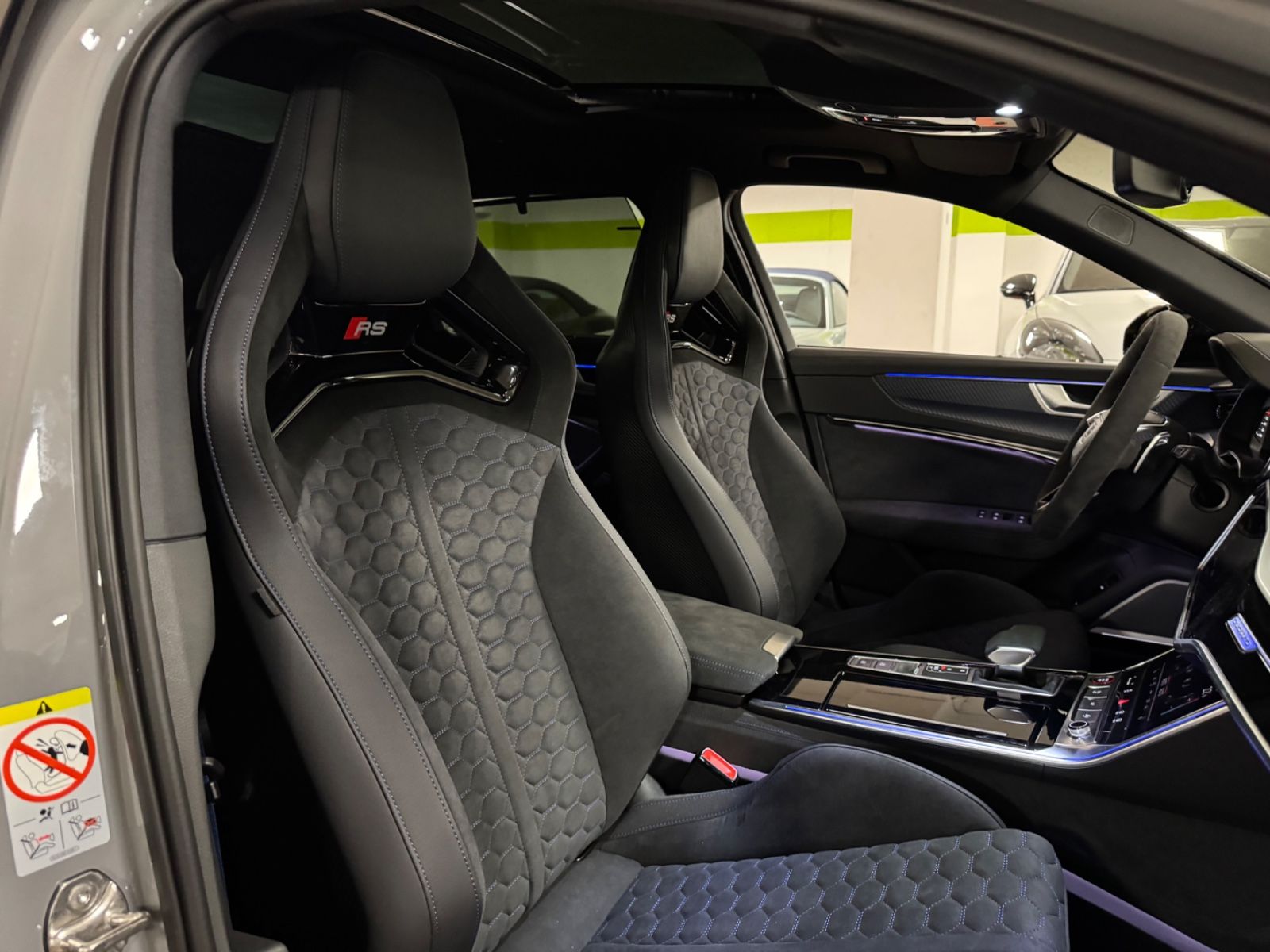 Fahrzeugabbildung Audi RS6 PERFORMANCE SCHALENSITZE CERAMIC B&O 25 FULL