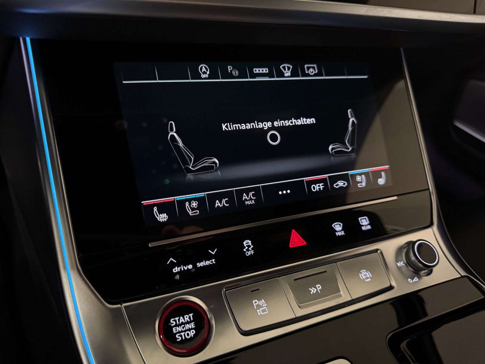 Fahrzeugabbildung Audi RS6 PERFORMANCE CARBON CERAMIC B&O PANO 25 FULL!