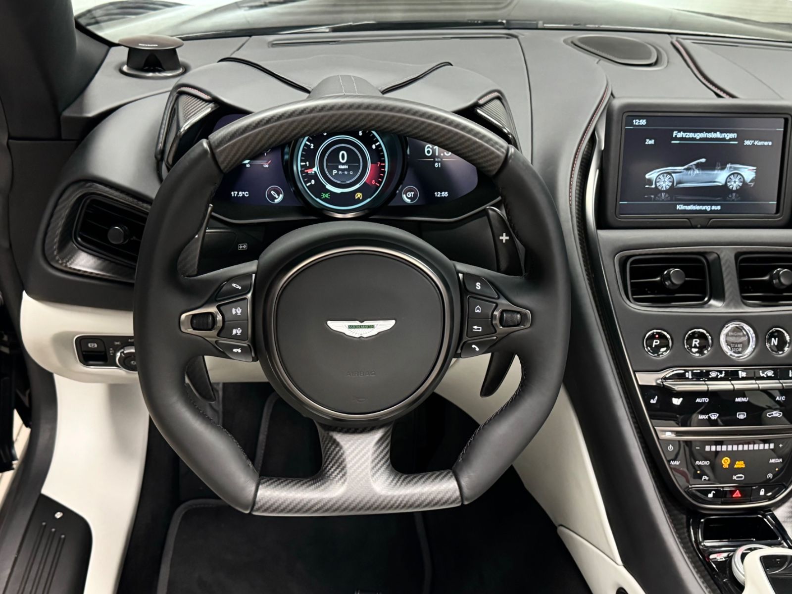 Fahrzeugabbildung Aston Martin DBS V12 770 ULTIMATE VOLANTE 1OF199 EXLUSIV NEW!