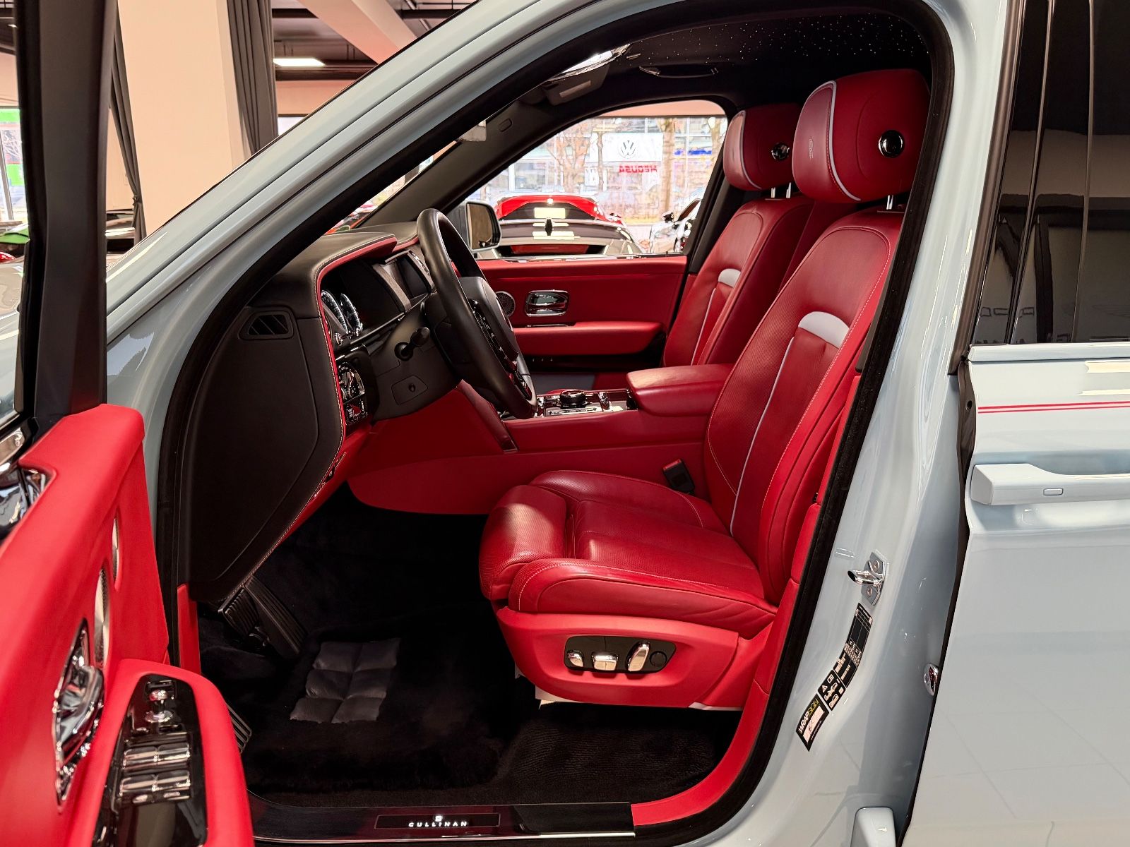 Fahrzeugabbildung Rolls-Royce CULLINAN NOVITEC OVERDOSE BESPOKE EXECUTIV FULL!