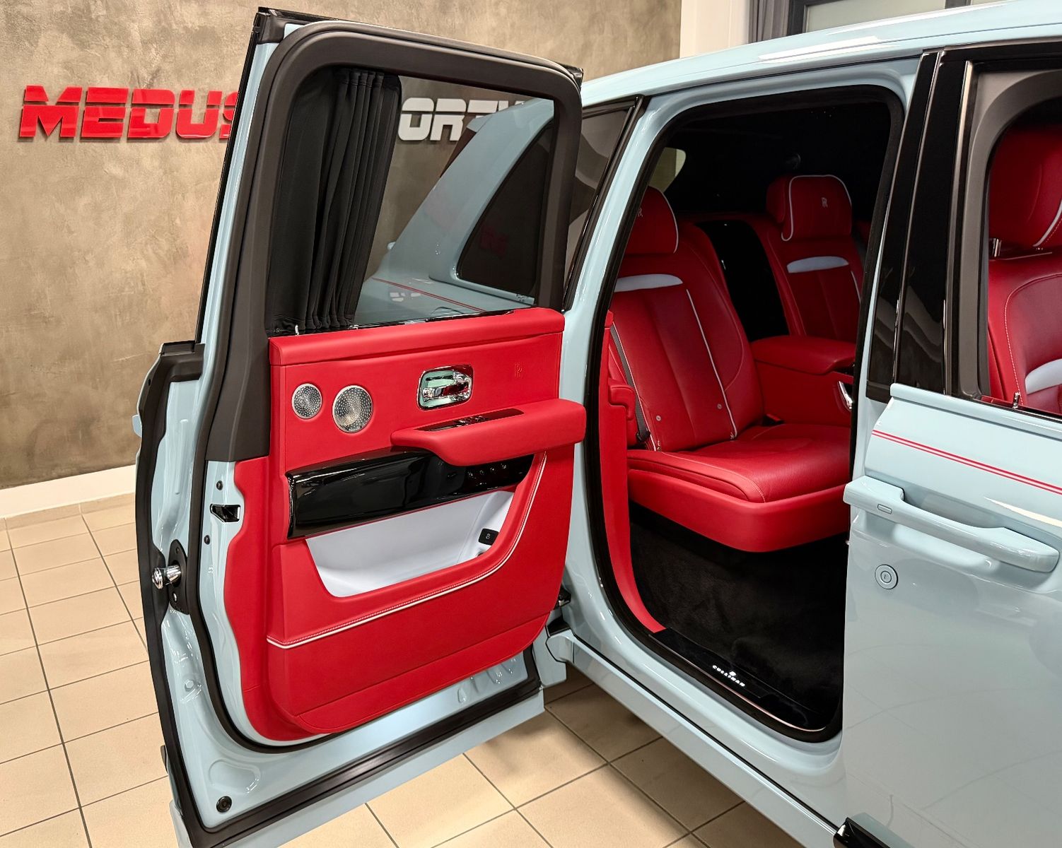 Fahrzeugabbildung Rolls-Royce CULLINAN NOVITEC OVERDOSE BESPOKE EXECUTIV FULL!