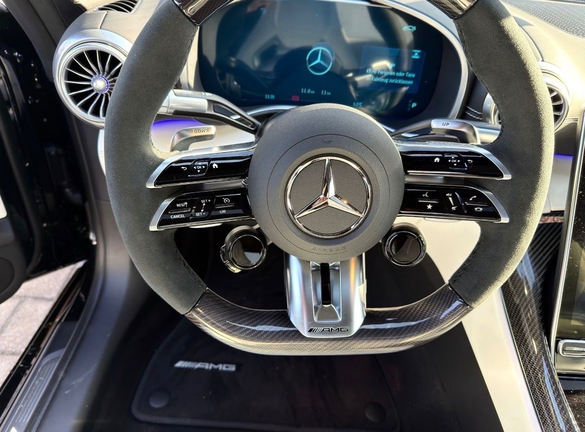 Fahrzeugabbildung Mercedes-Benz AMG GT 63 PRO 612PS CERAMIC CARBON EXT&INT FULL!