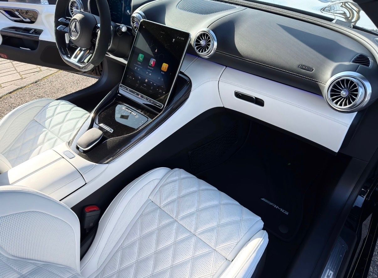 Fahrzeugabbildung Mercedes-Benz AMG GT 63 PRO 612PS CERAMIC CARBON EXT&INT FULL!