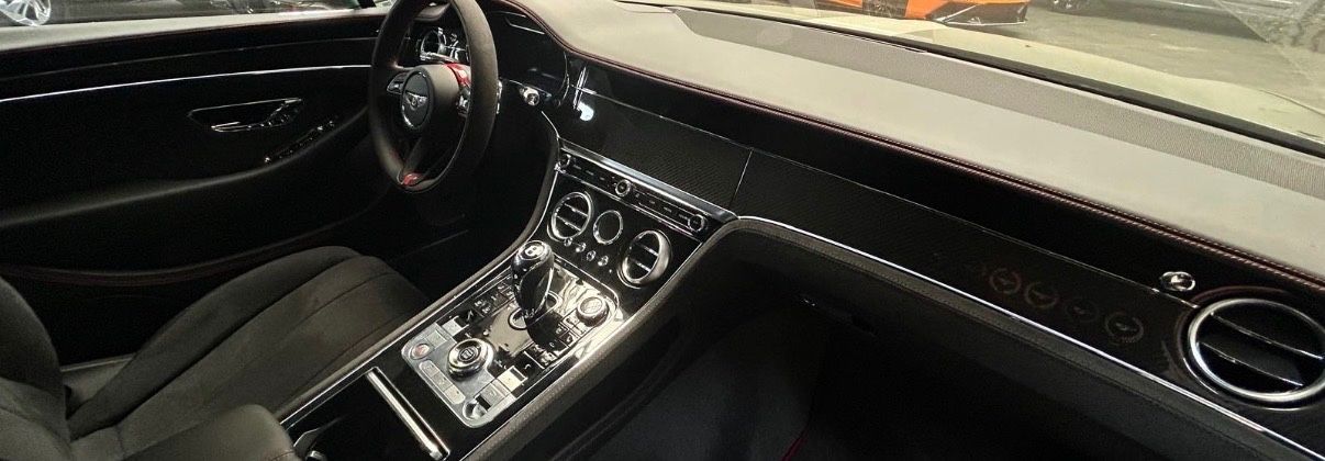 Fahrzeugabbildung Bentley CONTINENTAL GT LE MANS EDITION 1 of 48 FULLOPT!