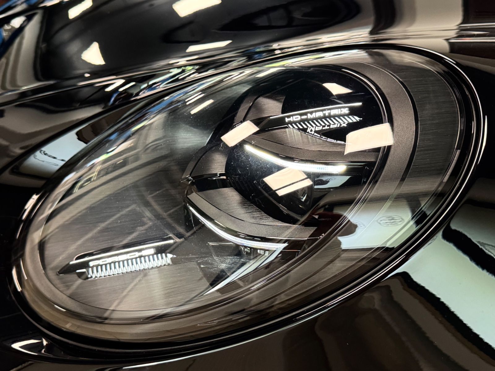 Fahrzeugabbildung Porsche 992 GT3 FACELIFT PDK CLUBSPORT CARBONSEAT NEWCAR