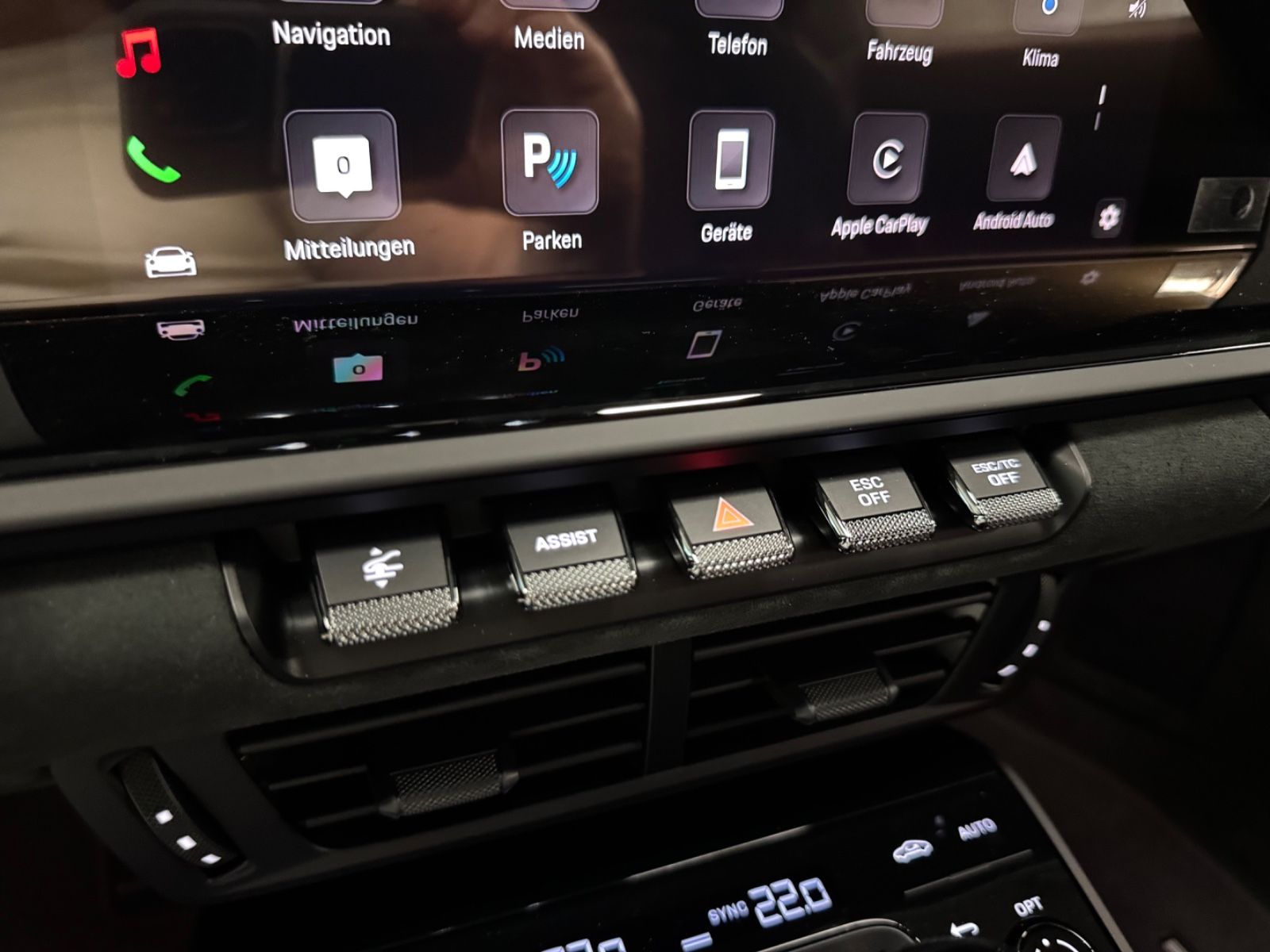 Fahrzeugabbildung Porsche 992 GT3 FACELIFT PDK CLUBSPORT CARBONSEAT NEWCAR