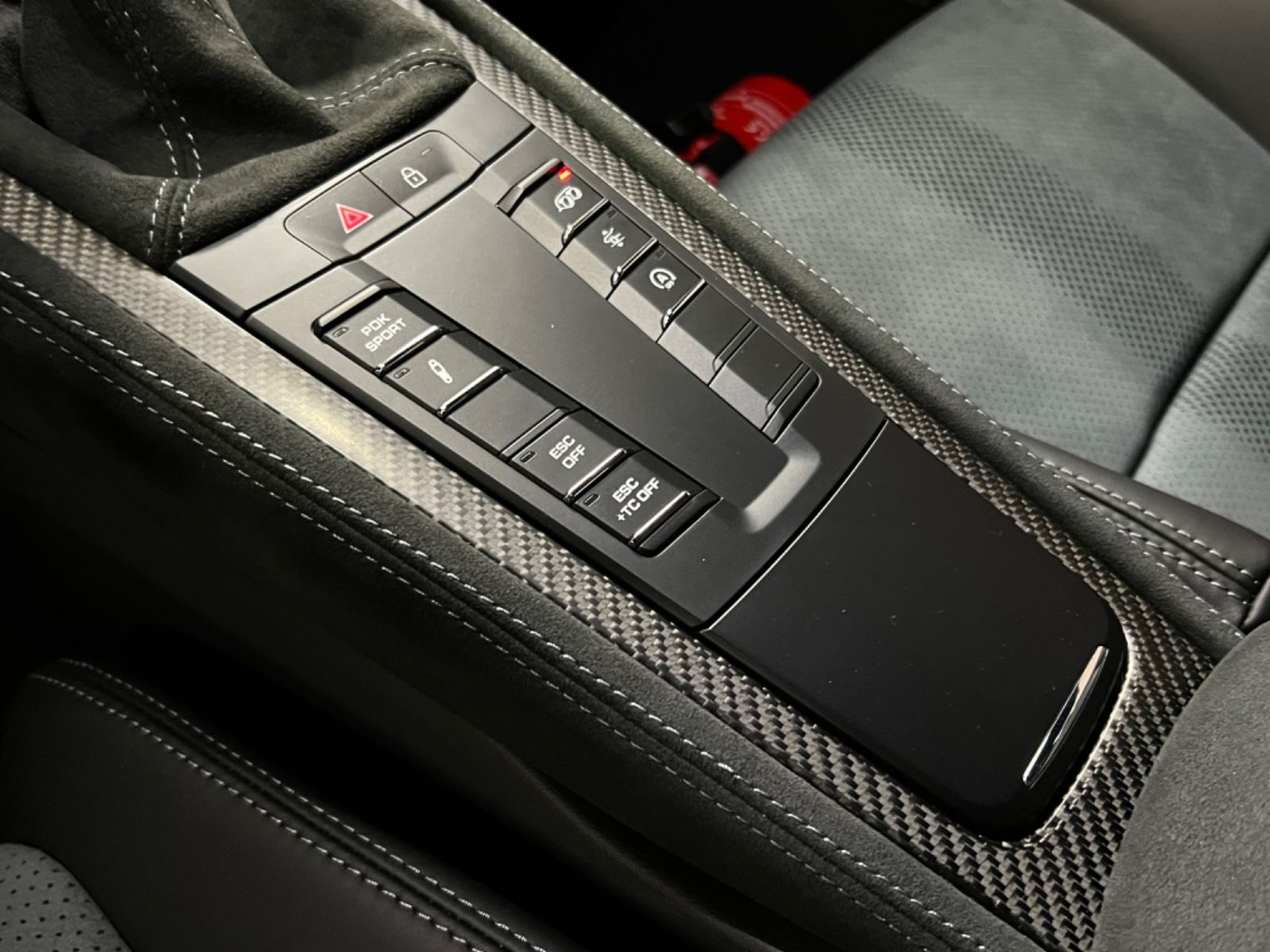 Fahrzeugabbildung Porsche CAYMAN GT4RS WEISSACH CLUBSPORT CERAMIC NEW!!!