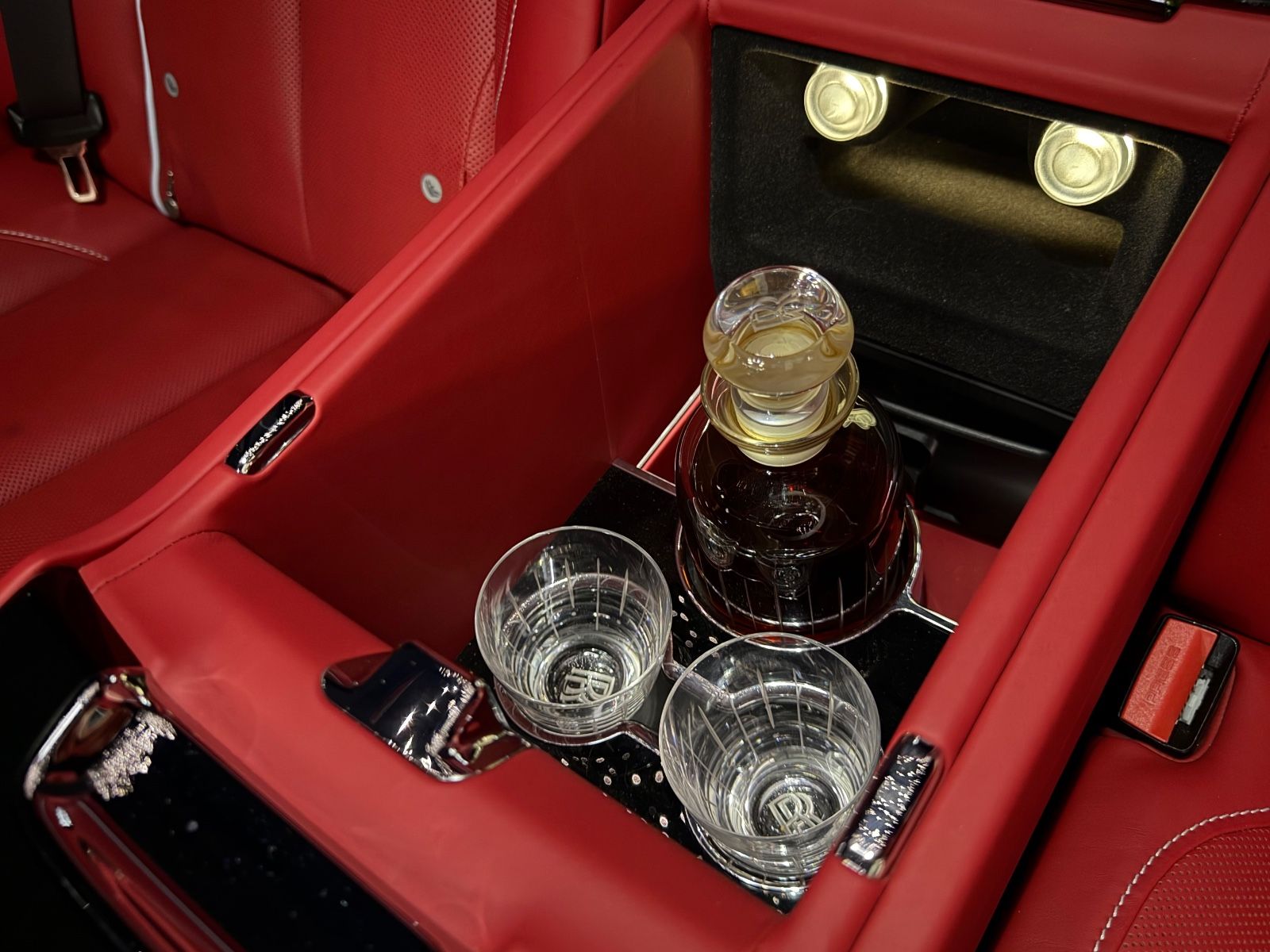 Fahrzeugabbildung Rolls-Royce CULLINAN NOVITEC OVERDOSE BESPOKE EXECUTIV FULL!