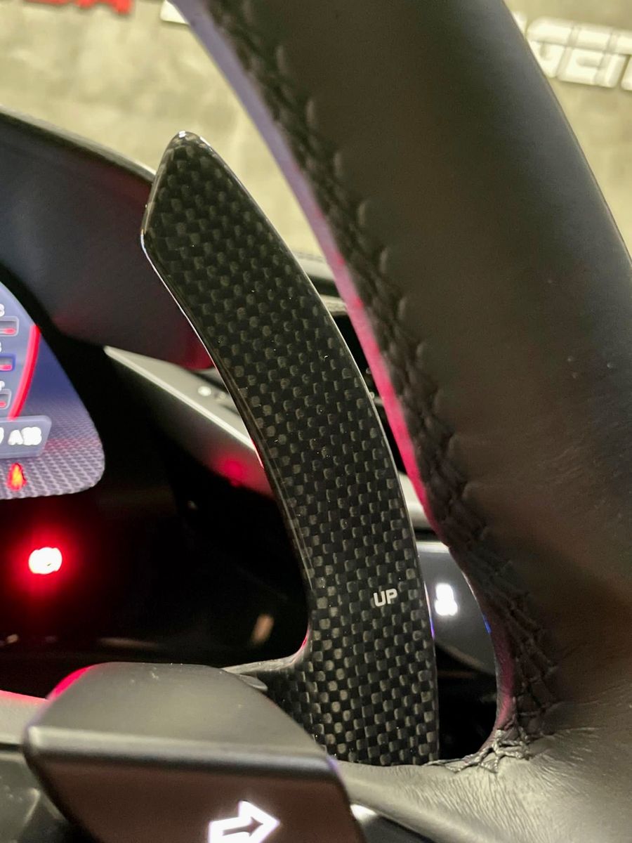 Fahrzeugabbildung Ferrari SF90 STRADALE NOVITEC RACINGSEAT CARBONPACK FULL