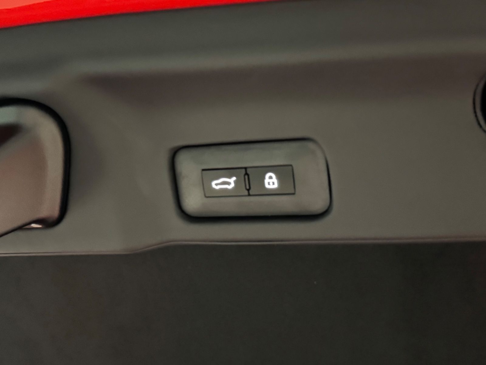 Fahrzeugabbildung Ferrari 12 Cilindri COUPE CARBON EXT&INT CARBONSEAT FULL