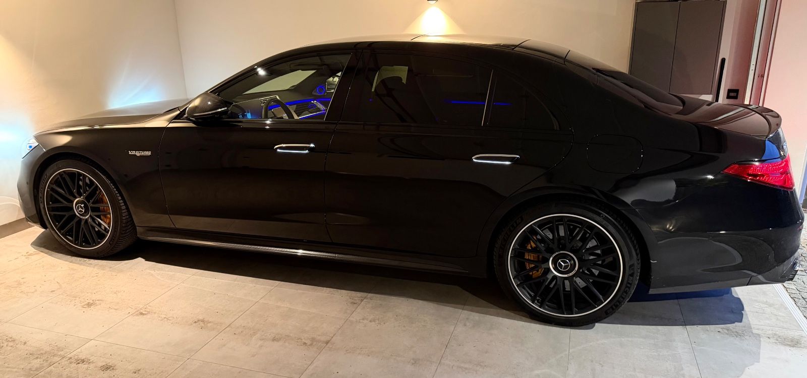 Fahrzeugabbildung Mercedes-Benz S 63 AMG e 4M+ L CERAMIC CARBON FIRSTCLASS FULL!
