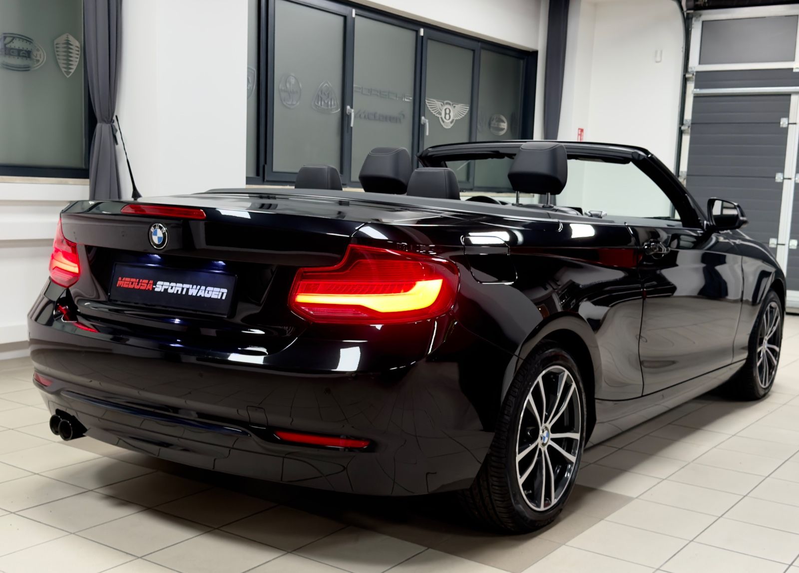 Fahrzeugabbildung BMW 220 d CABRIO SPORT LINE LEDER NAVI BUSINESS PACK