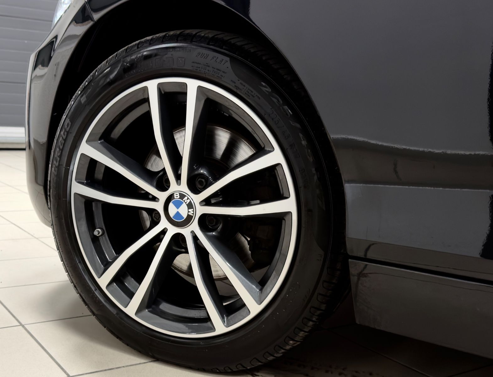 Fahrzeugabbildung BMW 220 d CABRIO SPORT LINE LEDER NAVI BUSINESS PACK