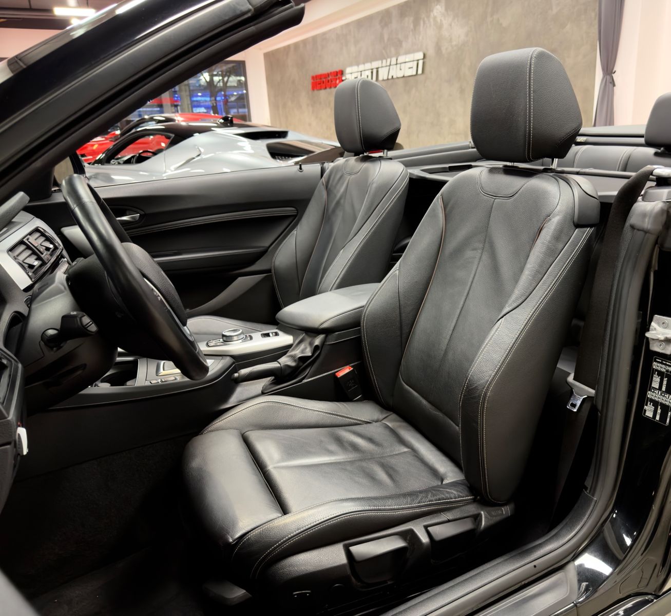 Fahrzeugabbildung BMW 220 d CABRIO SPORT LINE LEDER NAVI BUSINESS PACK