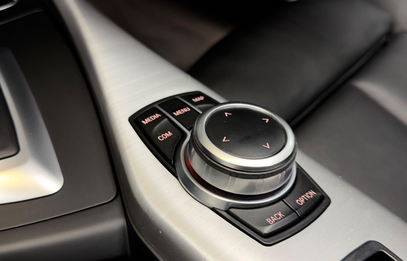 Fahrzeugabbildung BMW 220 d CABRIO SPORT LINE LEDER NAVI BUSINESS PACK