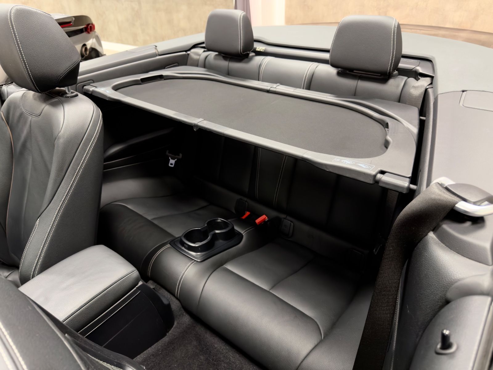 Fahrzeugabbildung BMW 220 d CABRIO SPORT LINE LEDER NAVI BUSINESS PACK