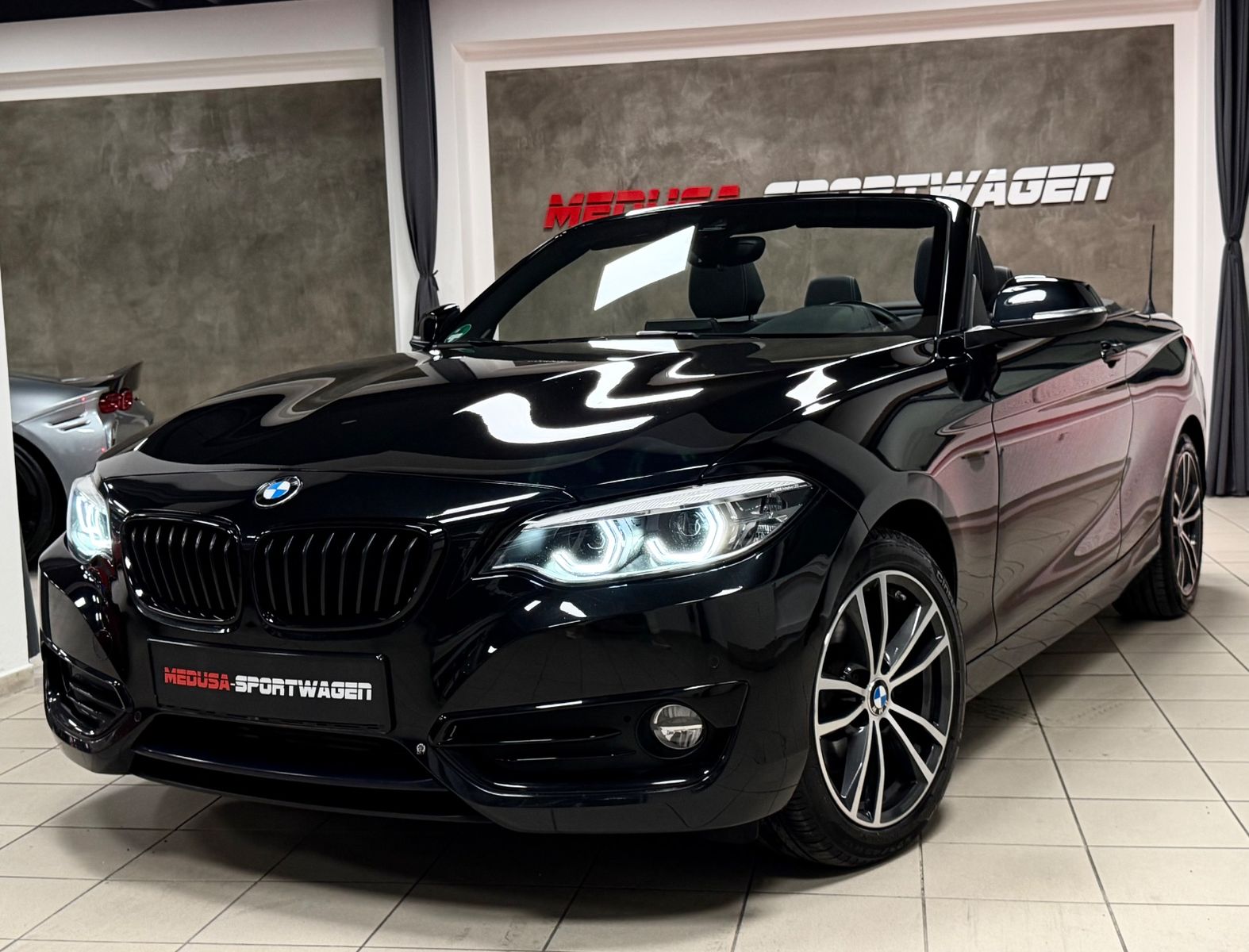 Fahrzeugabbildung BMW 220 d CABRIO SPORT LINE LEDER NAVI BUSINESS PACK