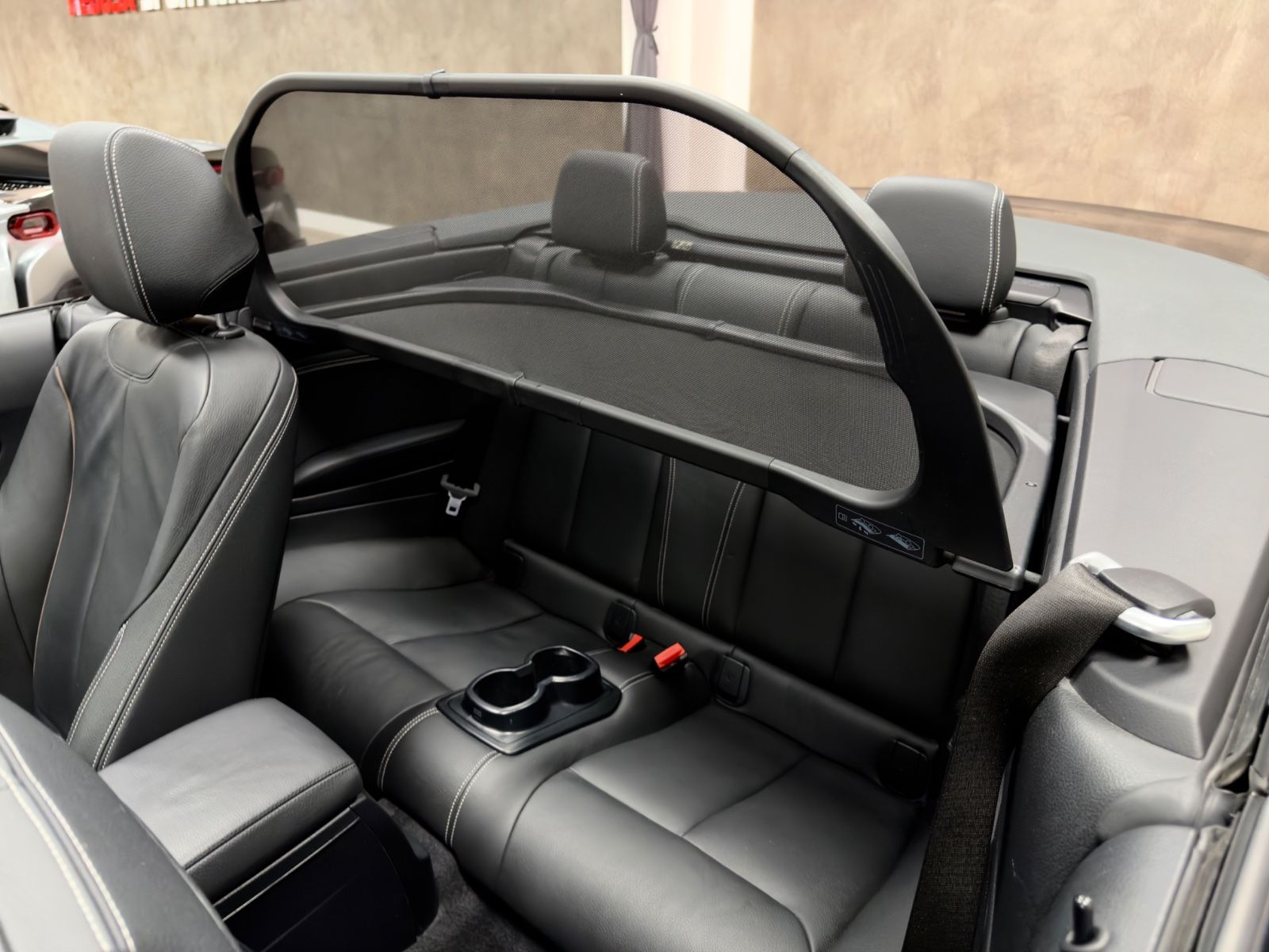 Fahrzeugabbildung BMW 220 d CABRIO SPORT LINE LEDER NAVI BUSINESS PACK