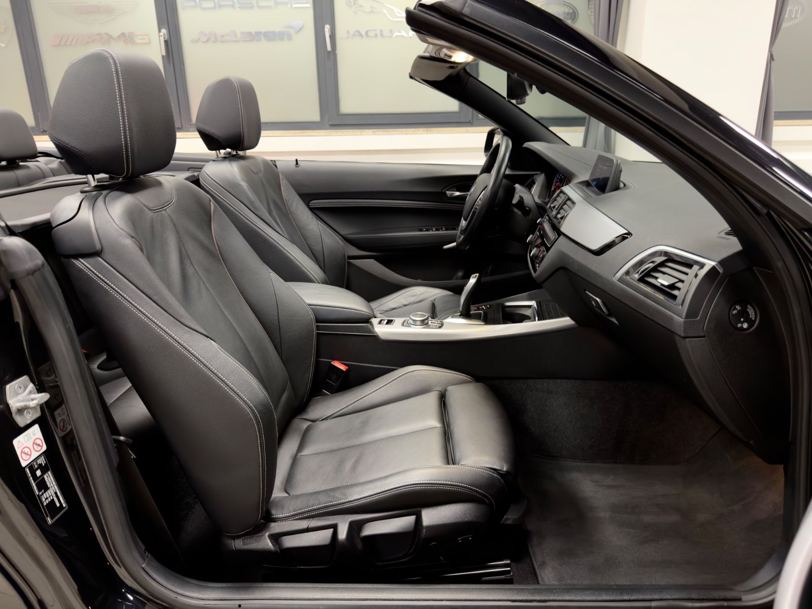 Fahrzeugabbildung BMW 220 d CABRIO SPORT LINE LEDER NAVI BUSINESS PACK