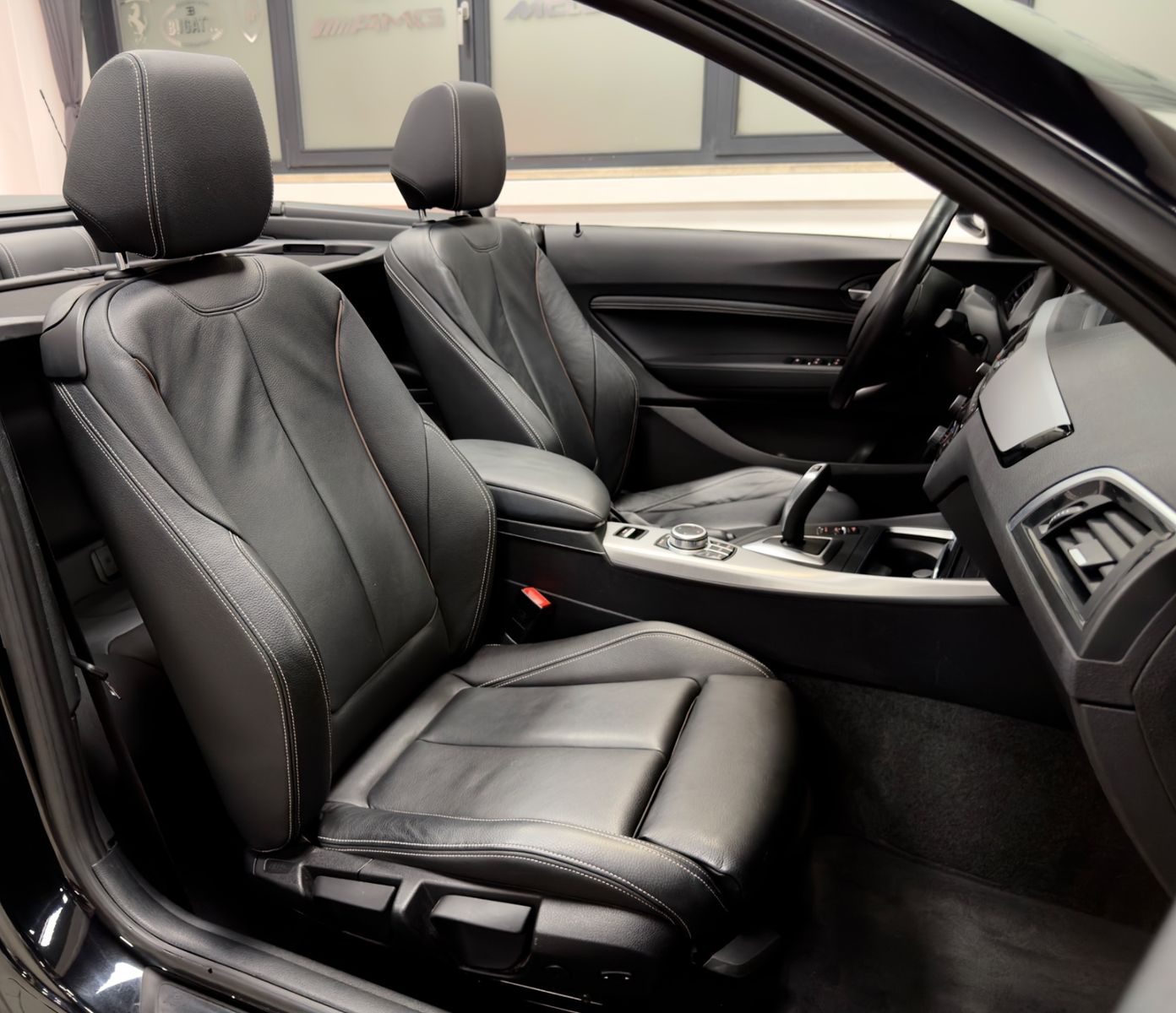 Fahrzeugabbildung BMW 220 d CABRIO SPORT LINE LEDER NAVI BUSINESS PACK