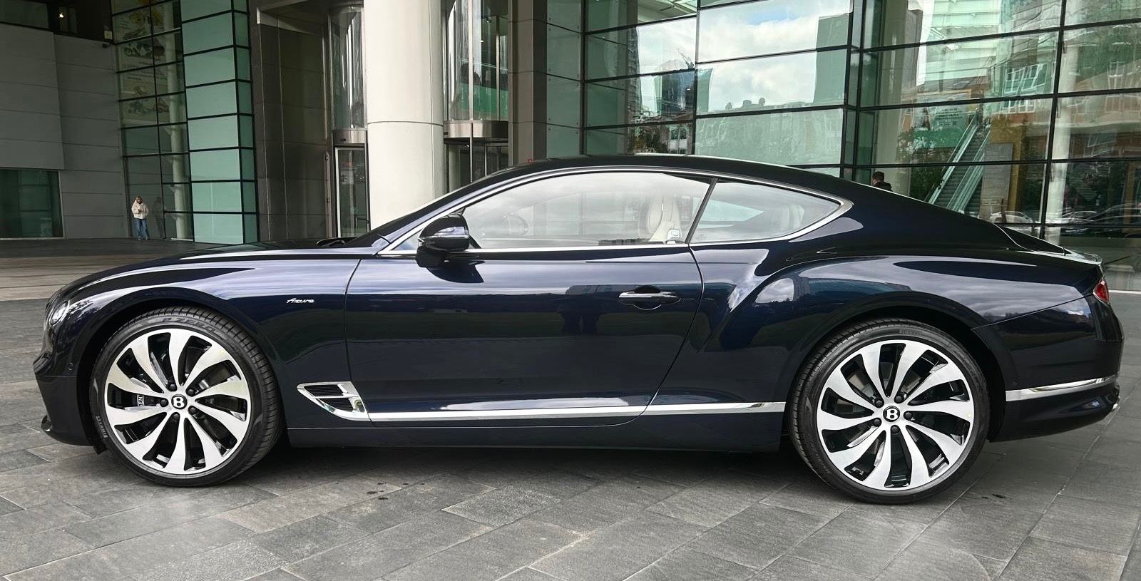 Bentley CONTINENTAL GT AZURE V8 MULLINER NAIM PANO NEW!