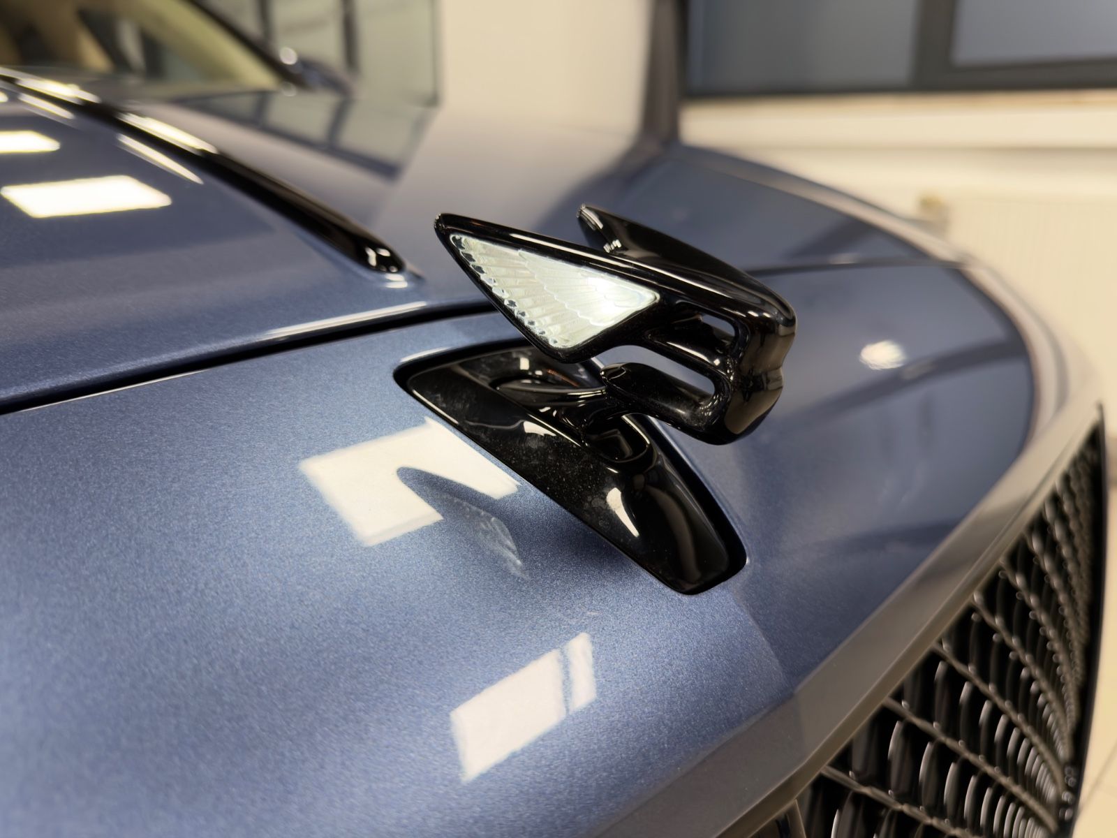 Fahrzeugabbildung Bentley FLYING SPUR SPEED W12 MULLINER CARBON FULLOPTION