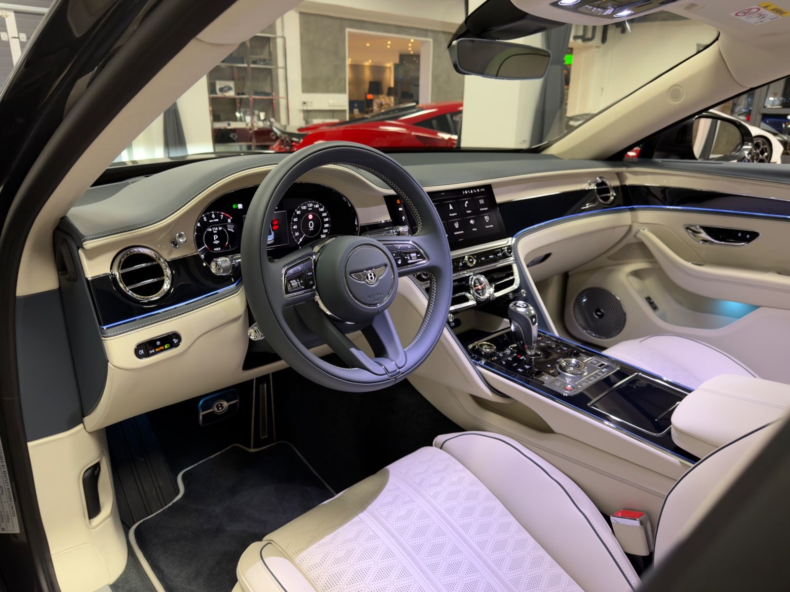 Fahrzeugabbildung Bentley FLYING SPUR SPEED FIRST EDITION BUSINESS 4SEAT!