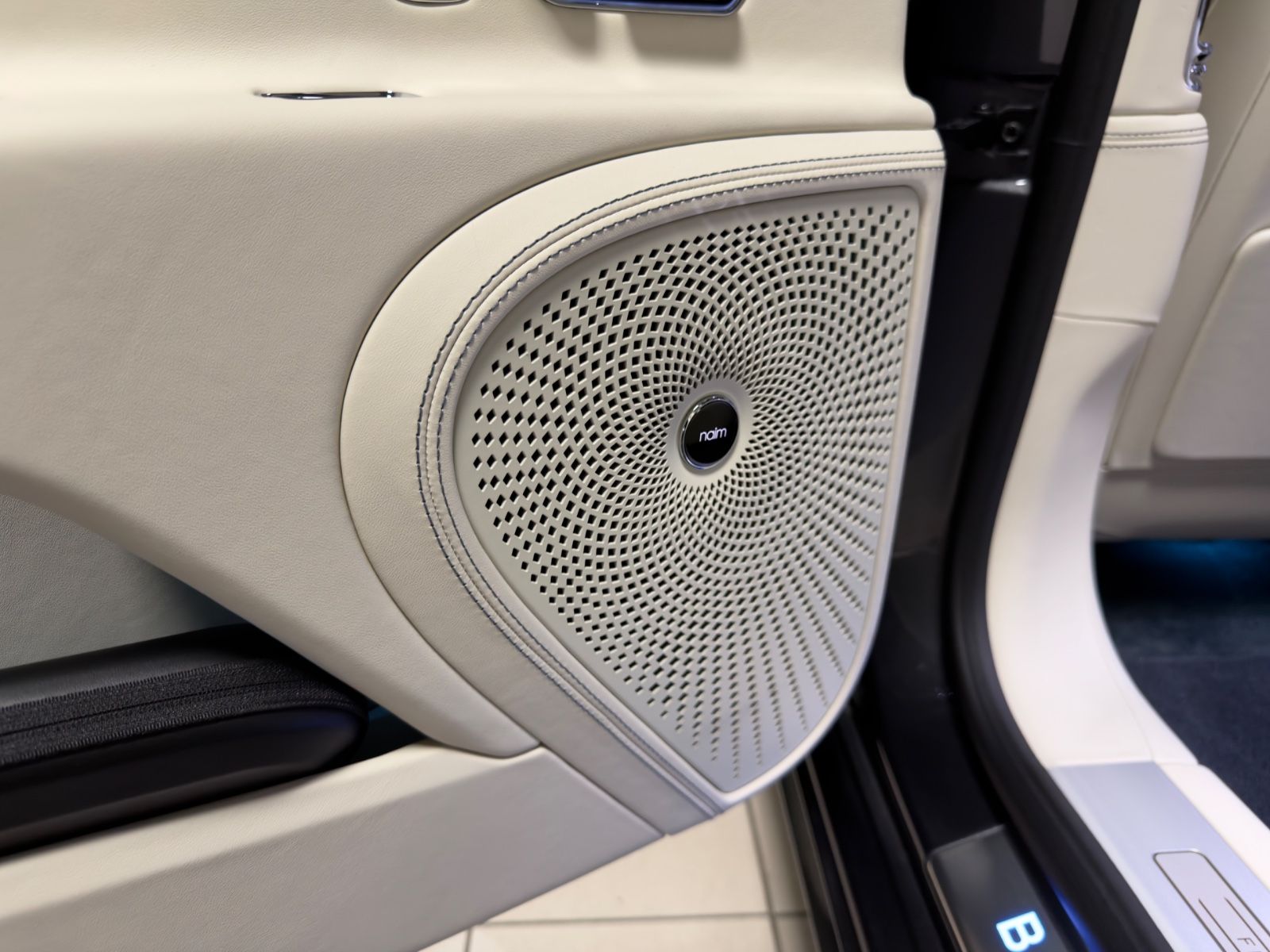 Fahrzeugabbildung Bentley FLYING SPUR SPEED FIRST EDITION BUSINESS 4SEAT!