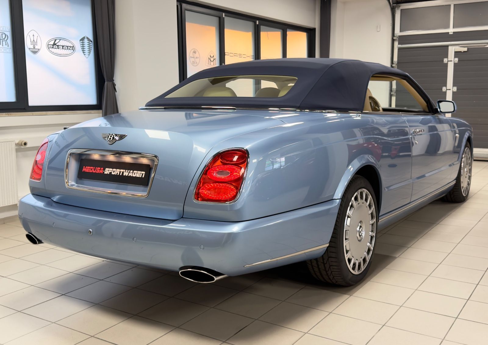 Fahrzeugabbildung Bentley AZURE CABRIO ONE OF ONE 29800KM SAMMLER TRAUM!!!