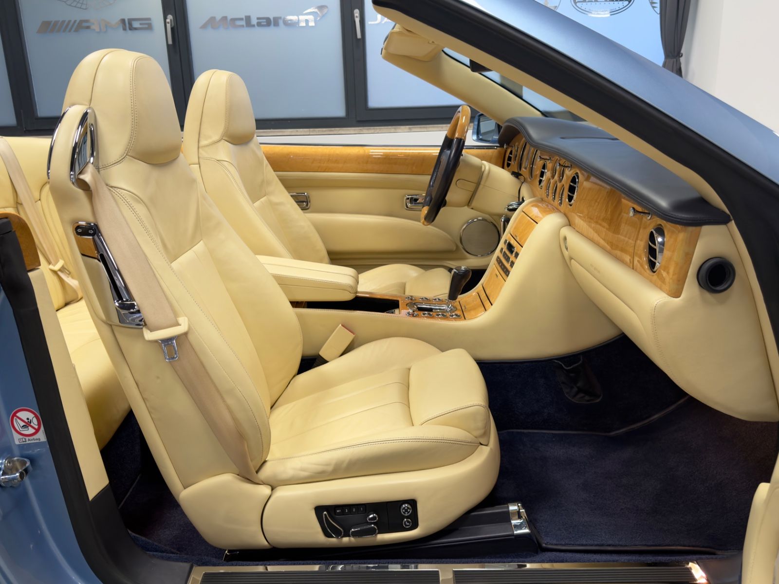 Fahrzeugabbildung Bentley AZURE CABRIO ONE OF ONE 29800KM SAMMLER TRAUM!!!