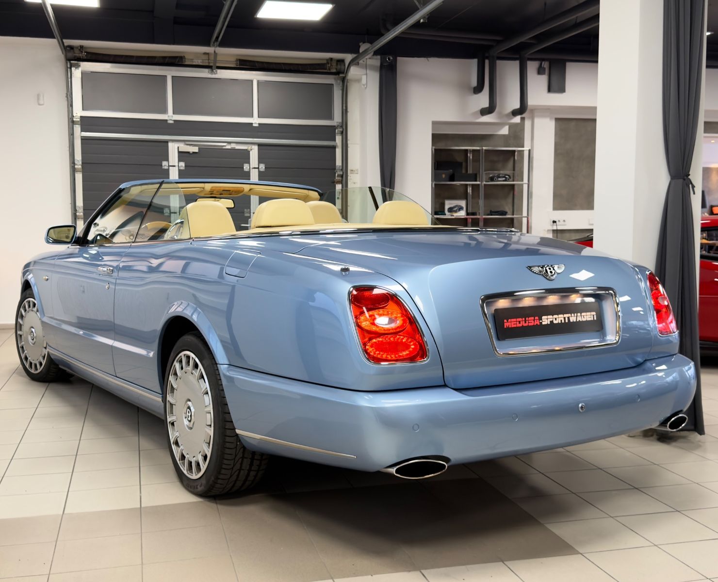 Fahrzeugabbildung Bentley AZURE CABRIO ONE OF ONE 29800KM SAMMLER TRAUM!!!
