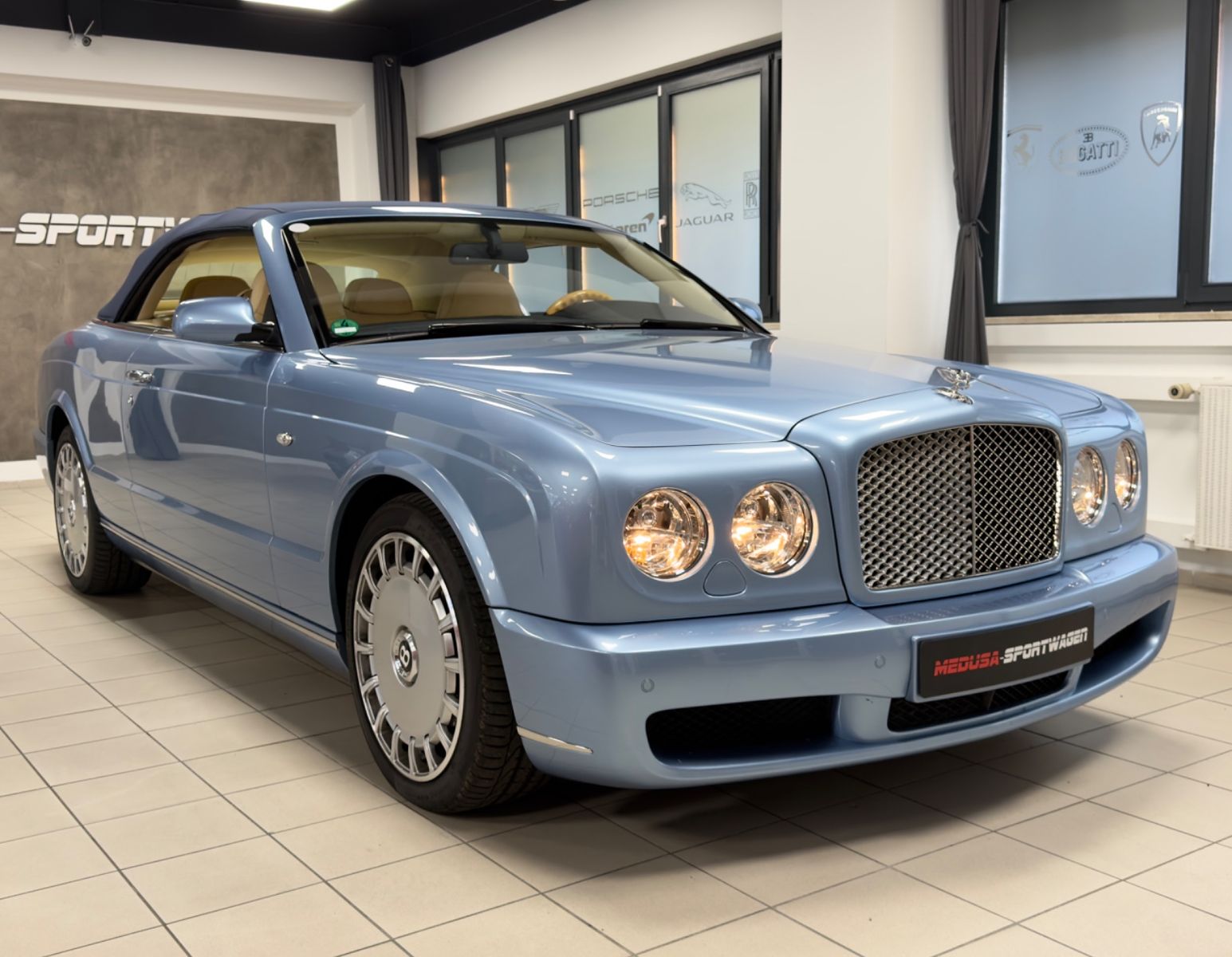 Fahrzeugabbildung Bentley AZURE CABRIO ONE OF ONE 29800KM SAMMLER TRAUM!!!