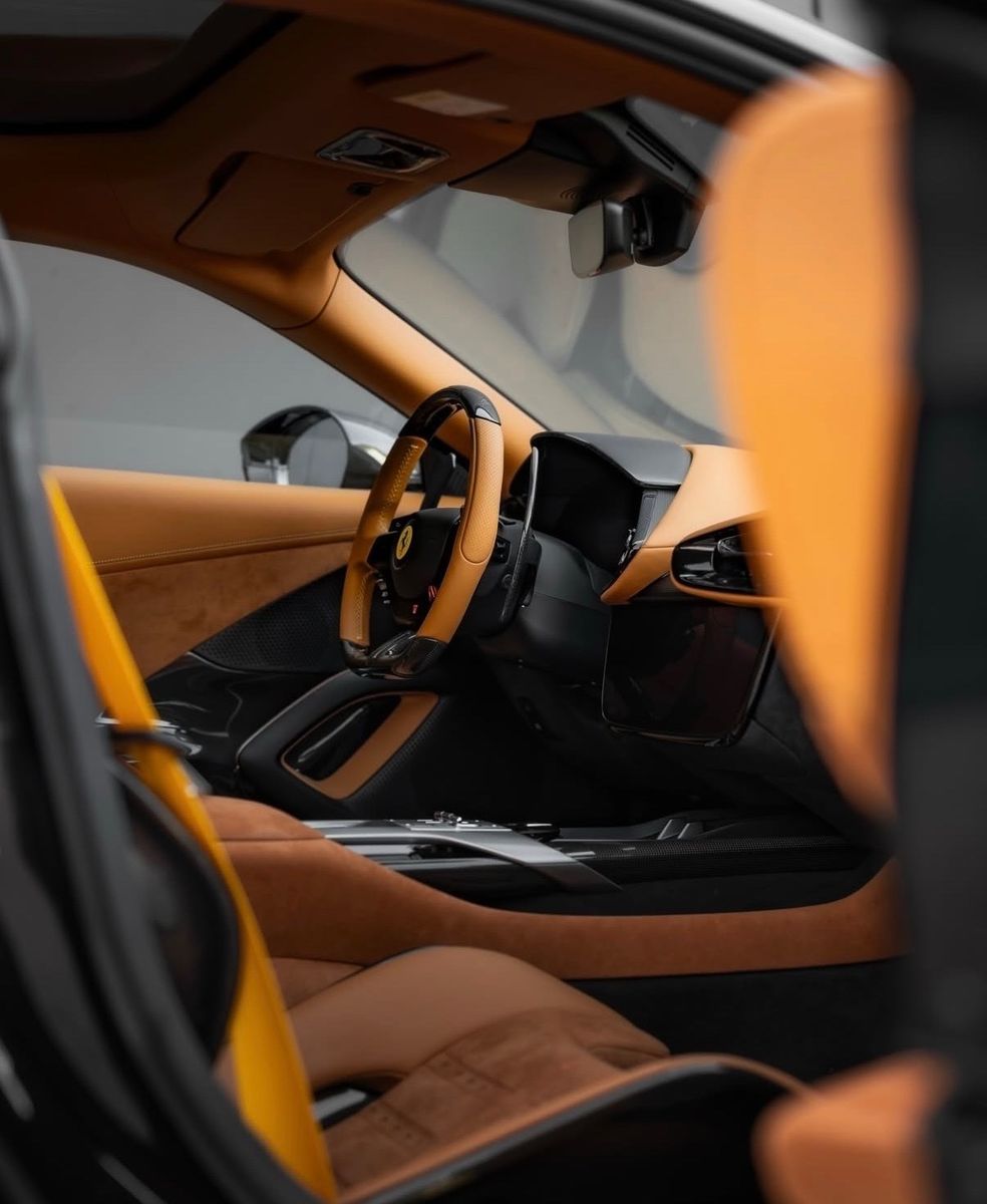 Fahrzeugabbildung Ferrari 12CILINDRI NOVITEC EINZELSTÜCK CARBON FULLOPT!