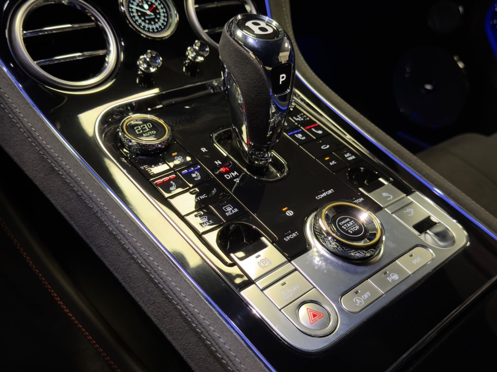 Fahrzeugabbildung Bentley CONTINENTAL  GT LE MANS EDITION 1 of 48 FULLOPT!
