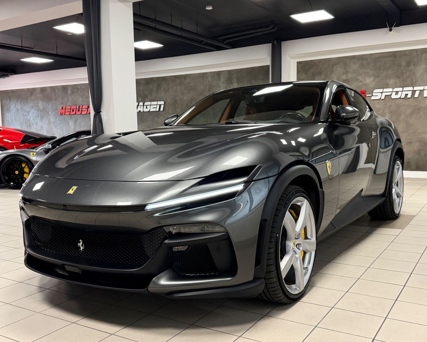 Fahrzeugabbildung Ferrari PUROSANGUE CARBON MASSAGE PANO PR26 LIFT READY!