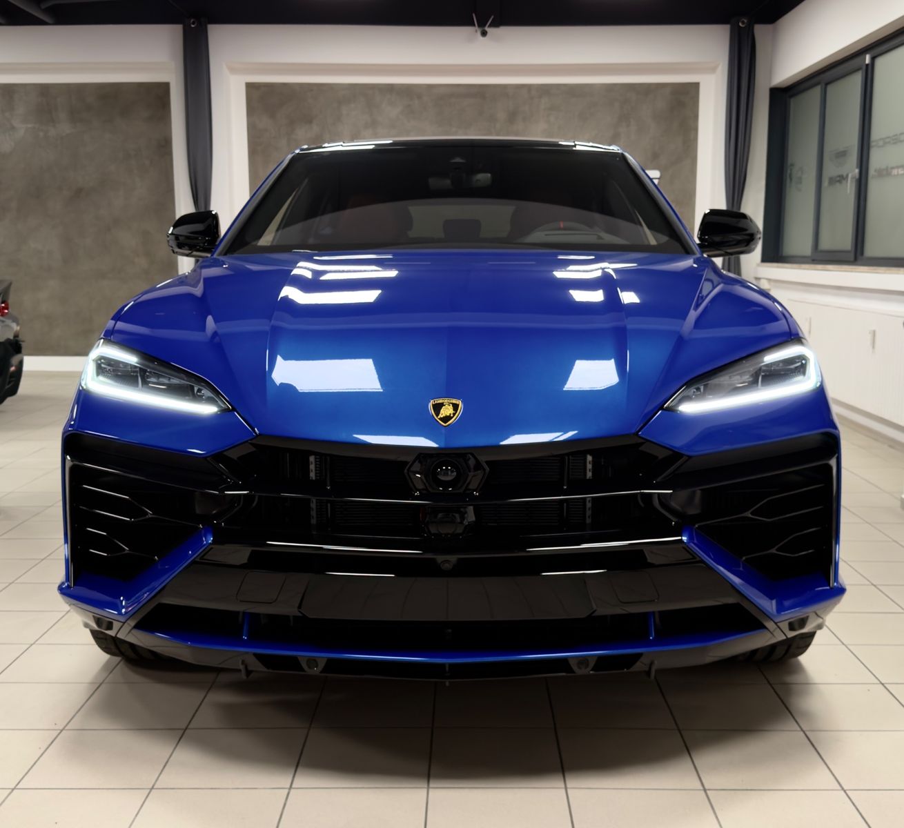 Fahrzeugabbildung Lamborghini URUS SE CARBON B&O MASSAGE PANO HEADUP FULLOPT!!