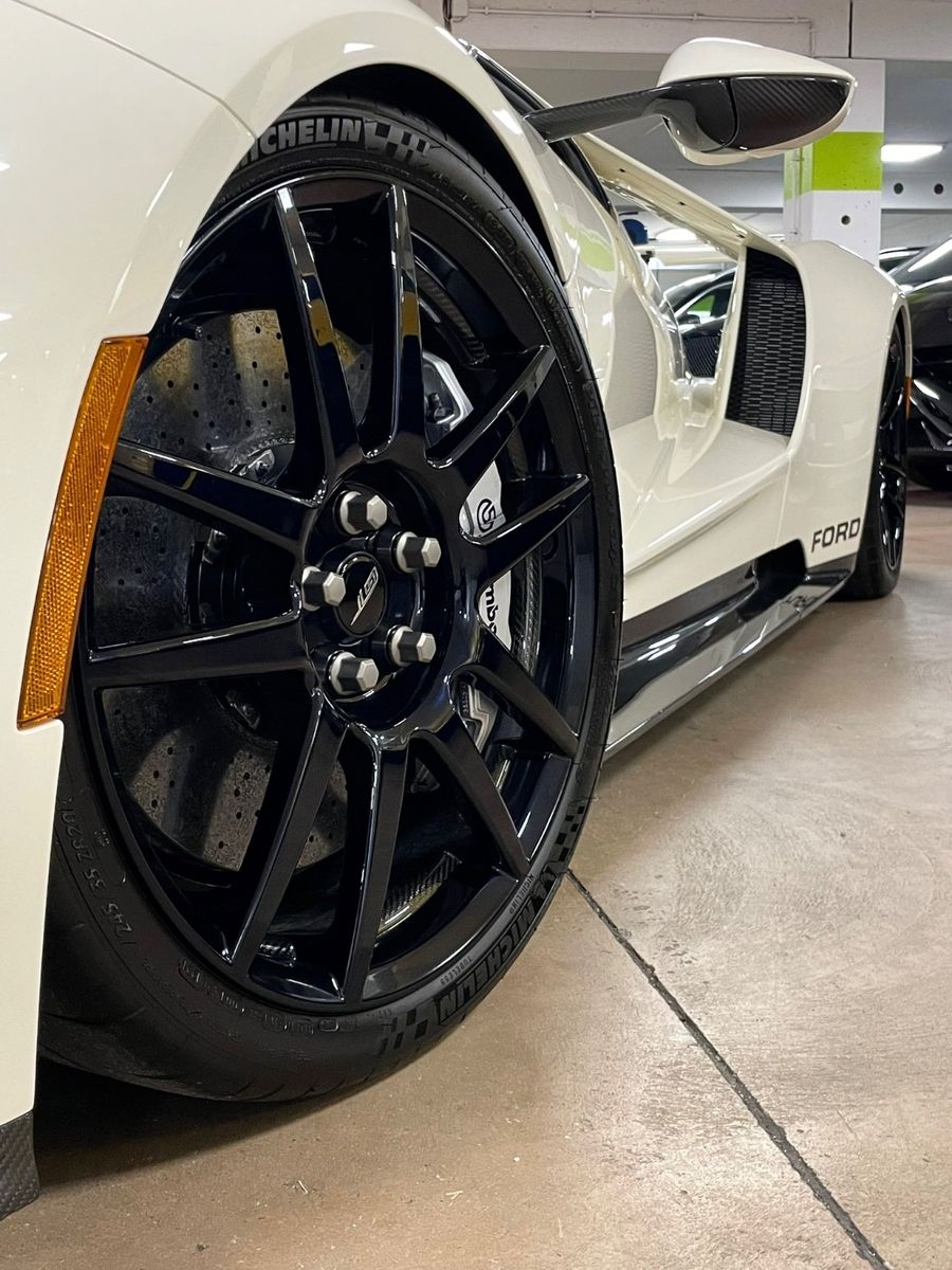 Fahrzeugabbildung Ford GT HERITAGE 64 PROTOTYPE 1OF50 LIMITED COLLECTOR