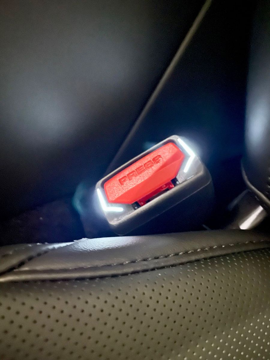 Fahrzeugabbildung Land Rover RR SPORT D300 DYNAMIC SE BLACKPACK PANO PROD22!