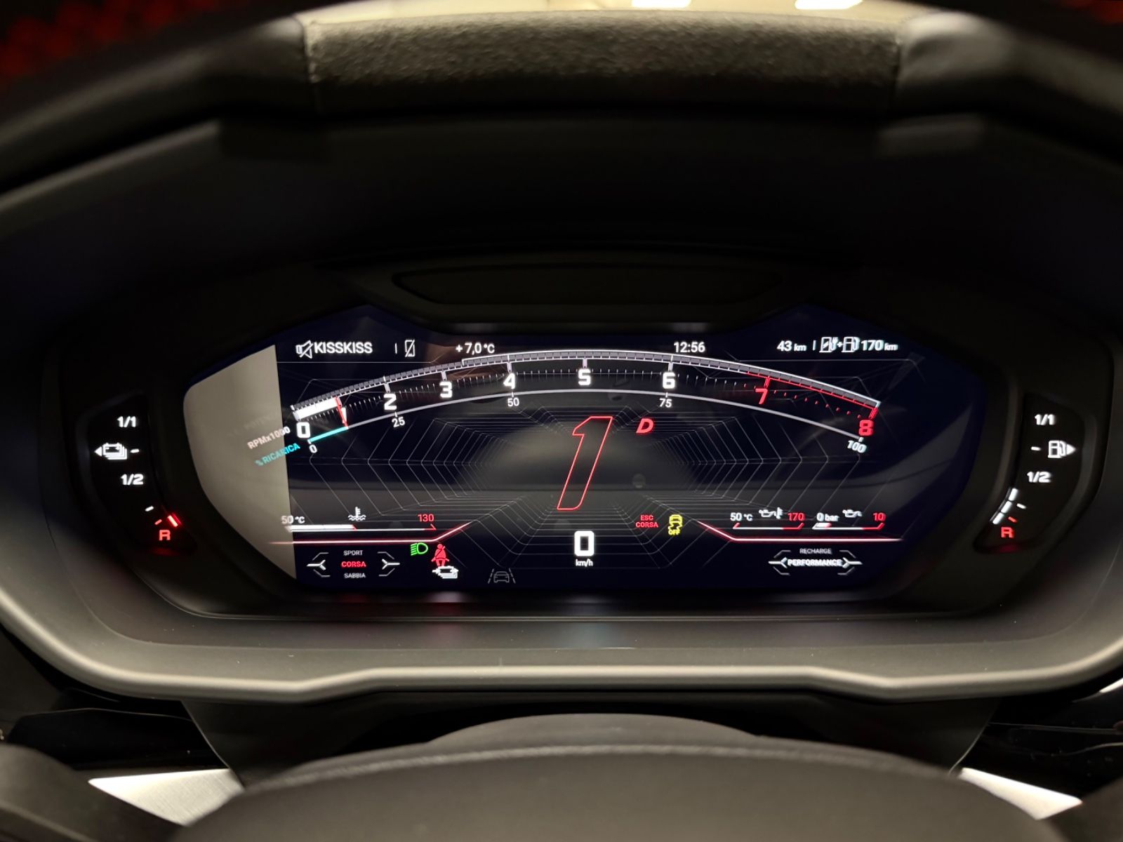 Fahrzeugabbildung Lamborghini URUS SE MASSAGE HEADUP B&O PANO STYLEPACK FULL