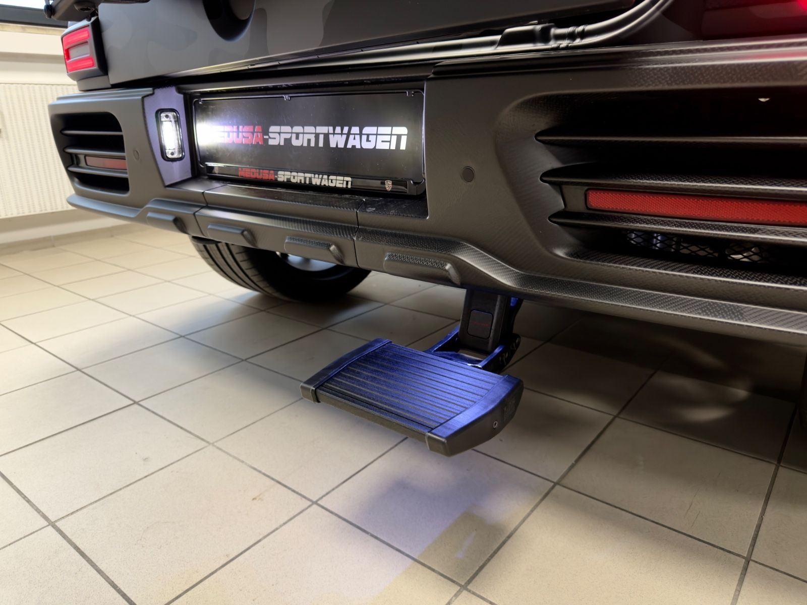 Fahrzeugabbildung Mercedes-Benz G 63 AMG MANSORY&PHILIPP PLEIN 1OF7 STAR TROOPER