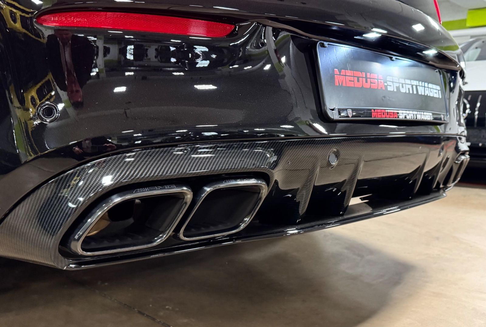 Fahrzeugabbildung Mercedes-Benz C 63 S AMG CABRIO CARBON EXT&INT CERAMIC FULLOPT